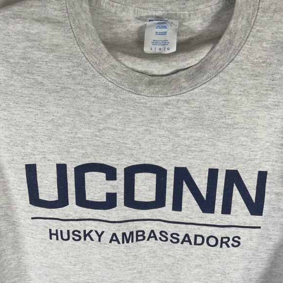 UCONN Husky Ambassador Vtg Tshirt Long Sleeve Lge Students Today Huskies 4eva - Picture 2 of 6